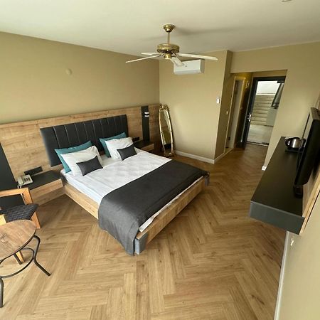 Hotel Carina Kusadası Kültér fotó