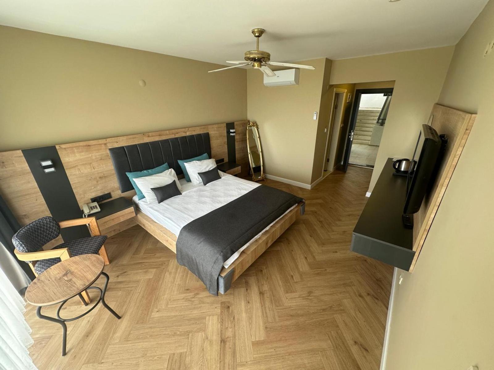 Hotel Carina Kusadası Kültér fotó